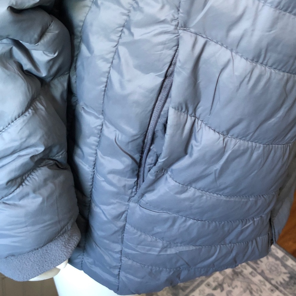 Xersion Women's Grey Puffer Jacket - Picture 5 of 7